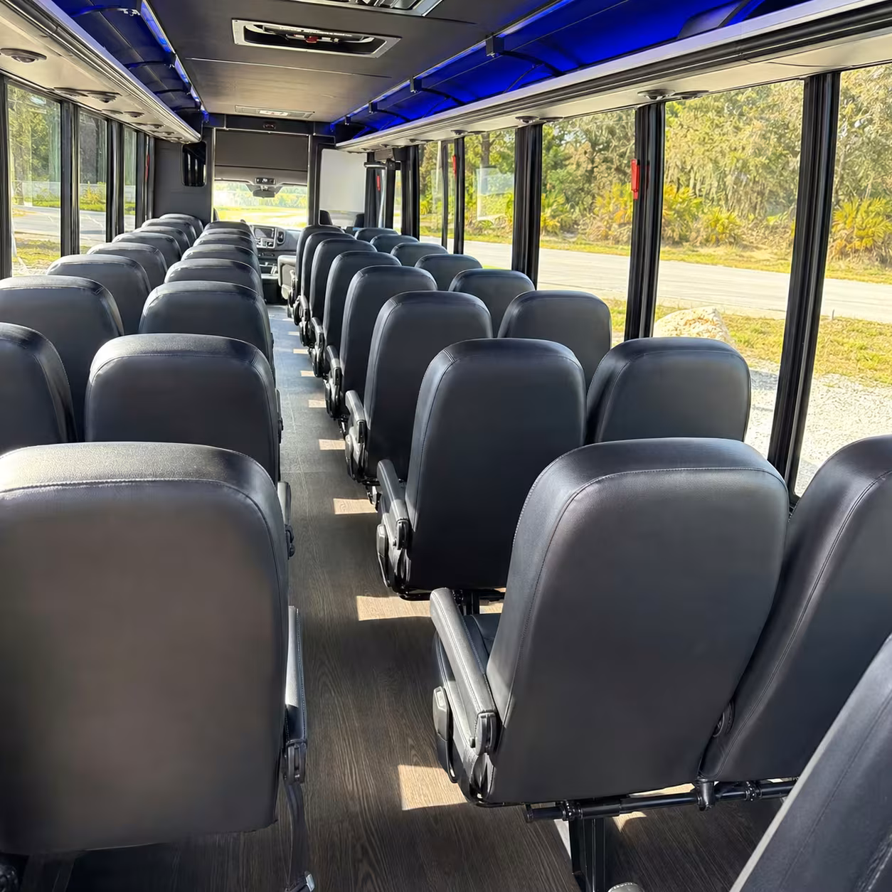 midland 30 passenger minibus rental