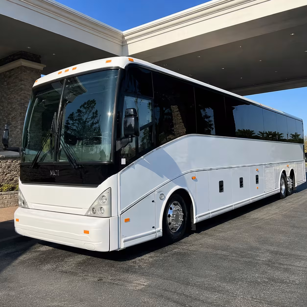 midland airport charter bus rentals for oil and gas teams