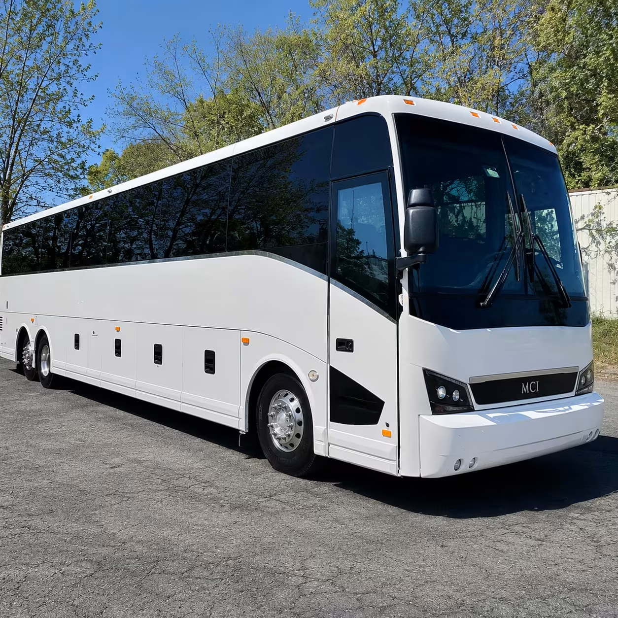 midland shuttle buses to the wagner noel performing arts center