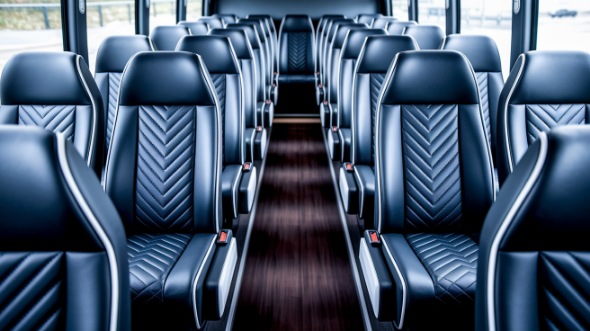 midland 18 passenger minibus rental