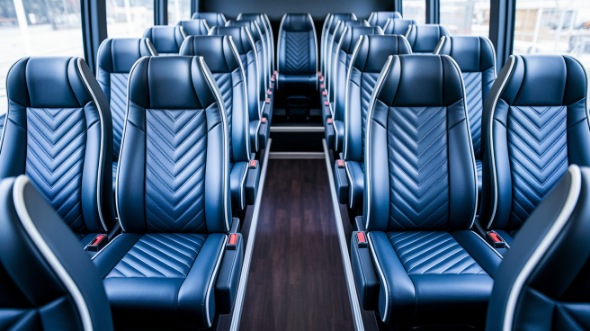 midland 35 passenger minibus rental